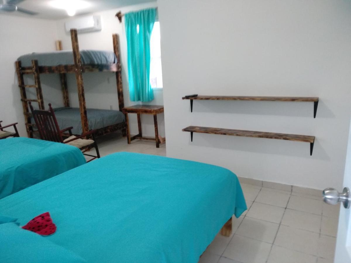 Hotel Henry Bacalar Bagian luar foto